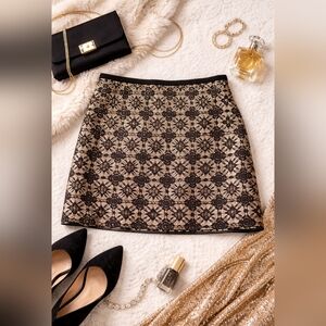 Max Studio Brocade Metallic Floral Mini Skirt Size 8 Black Gold Lined